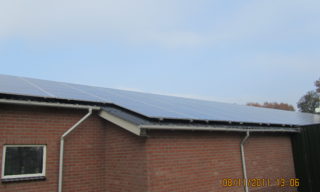 Picture: Dak vol zonnecollectoren